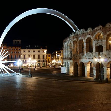Adige Penthouse Aparthotel Verona Ngoại thất bức ảnh